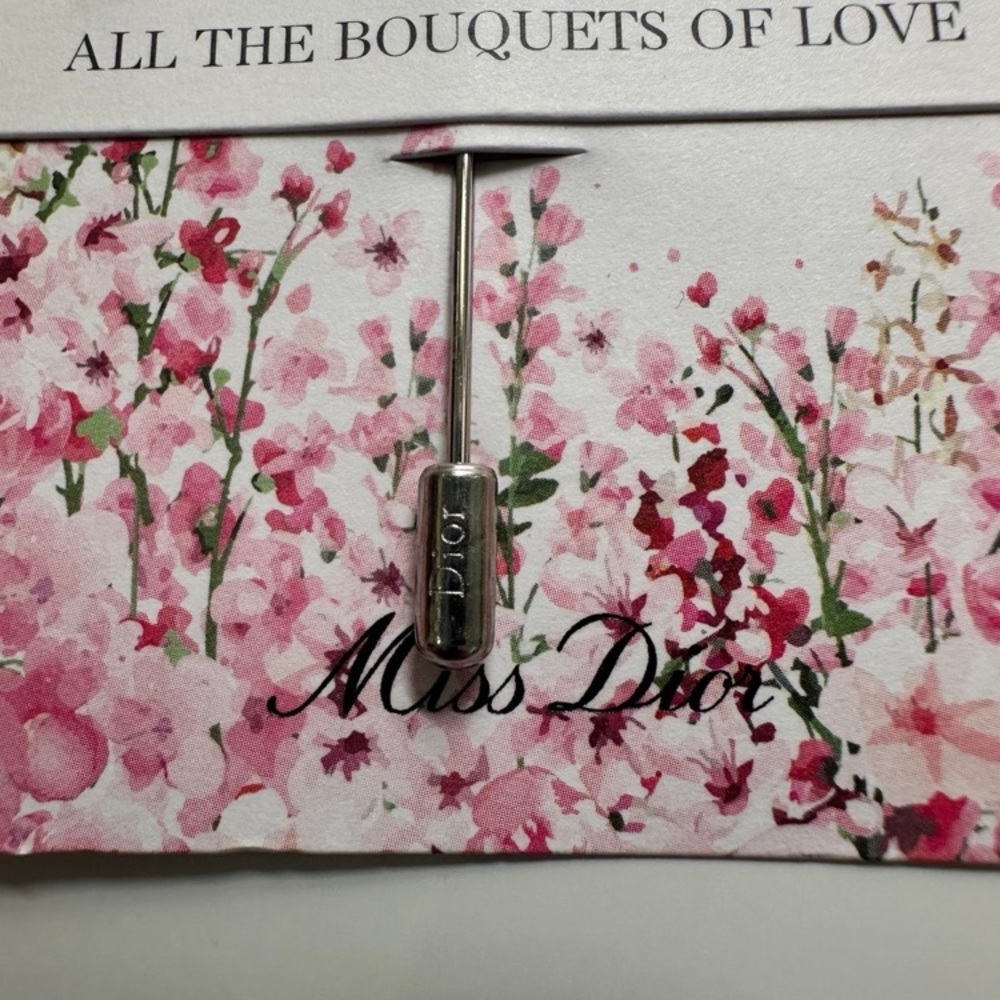 Miss Dior pin/ brooch